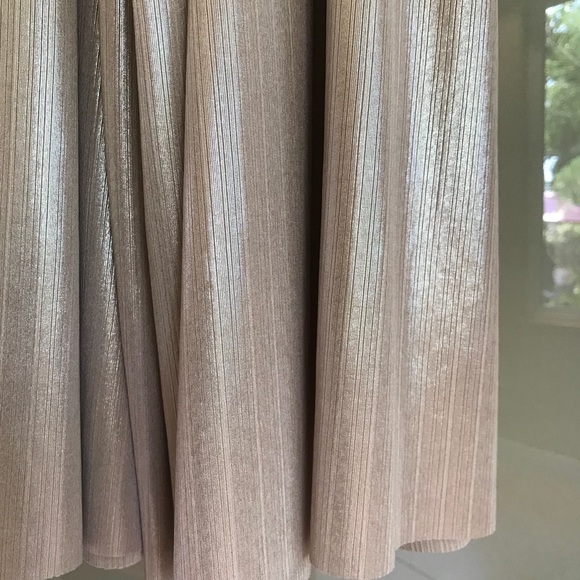 URBAN OUTFITTERS LONG SHIMMERY ROMPER - Picture 3 of 8